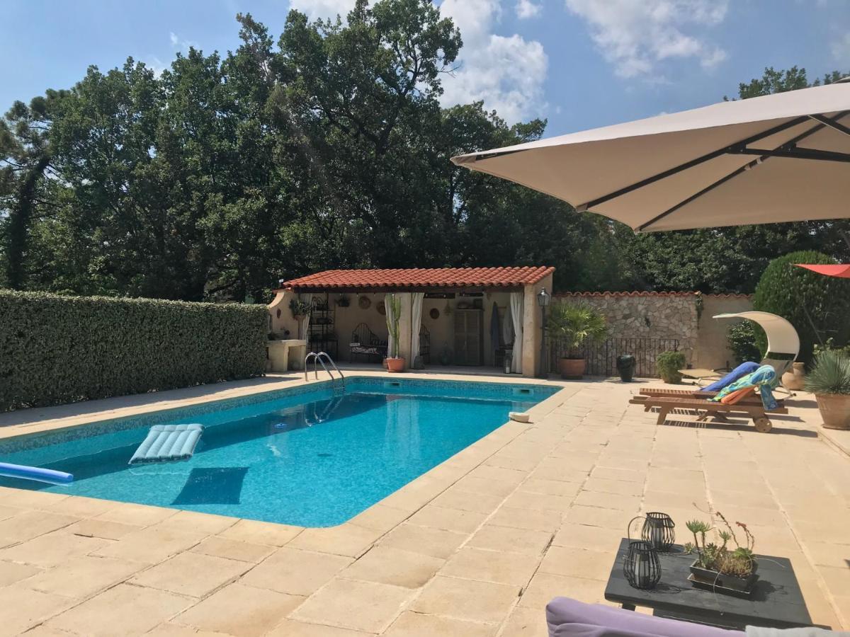 La Brindille Petit Mas Provencal Meuble De Tourisme 3 Etoiles 2-3 Personnes 1 Piece 30 M2 Tout Confort Lisiere Foret Jardin Jacuzzi Piscine Saint-Paul-en-Forêt Kültér fotó