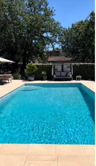La Brindille Petit Mas Provencal Meuble De Tourisme 3 Etoiles 2-3 Personnes 1 Piece 30 M2 Tout Confort Lisiere Foret Jardin Jacuzzi Piscine Saint-Paul-en-Forêt Kültér fotó